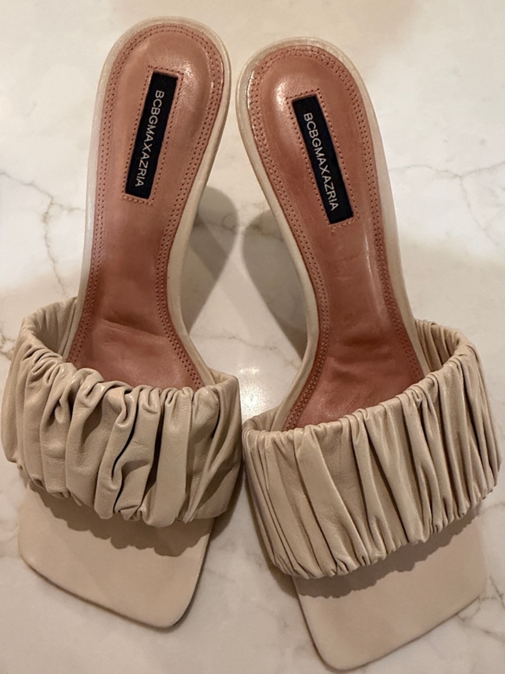 BCBGMaxAzria Cream Ruched Leather Slide Mules